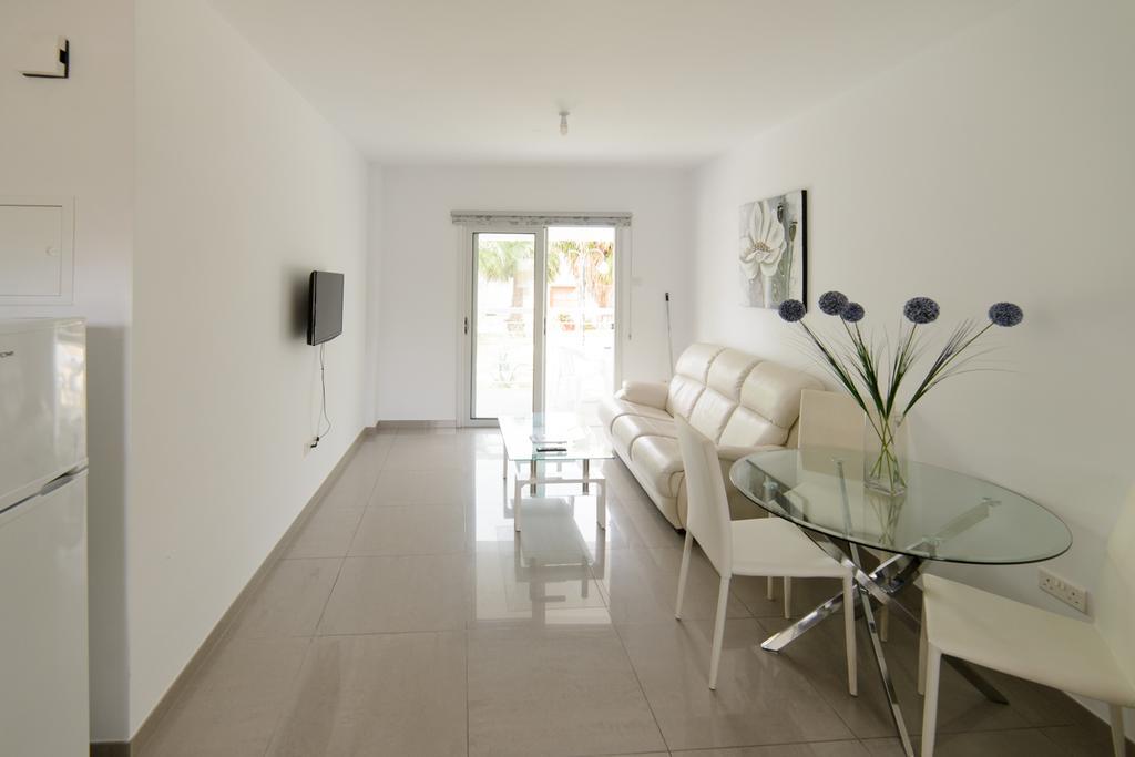 Katalimata Court Apartment Ayia Napa Exterior foto